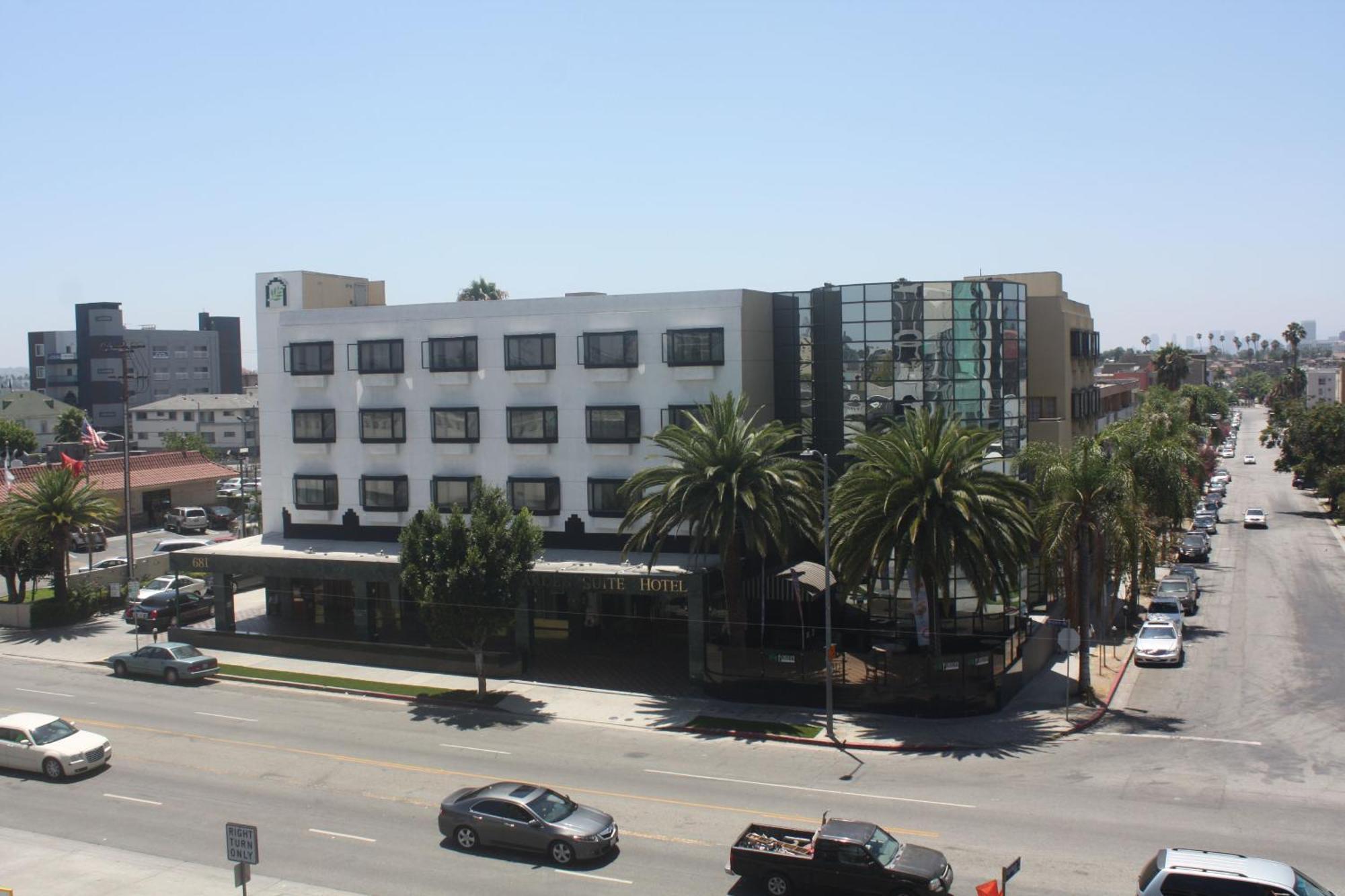 Garden Suite Hotel And Resort — Photos 2